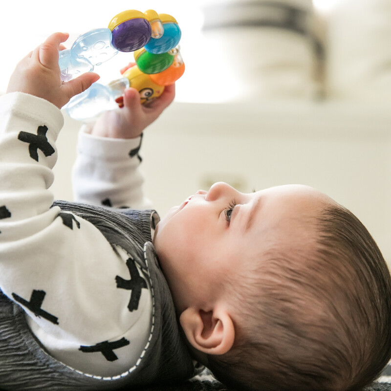 Mordillo Caterpillar con Gel de Enfriamiento Baby Einstein Mordillo Caterpillar con Gel de Enfriamiento Baby Einstein