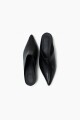 Zueco Iris de cuero negro