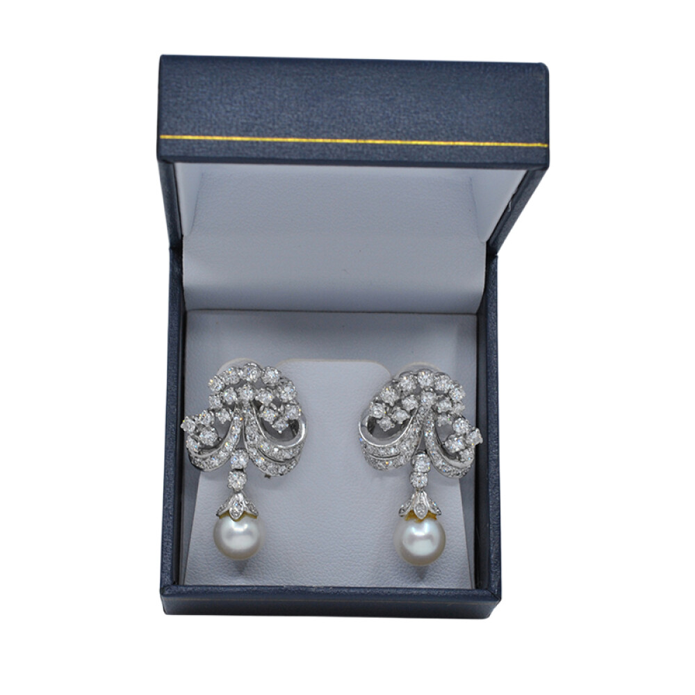 Caravanas oro 18k blanco , brillantes y perla de cultivo Caravanas oro 18k blanco , brillantes y perla de cultivo