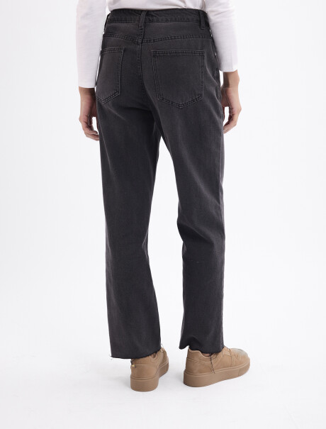 Jean recto Rosa negro