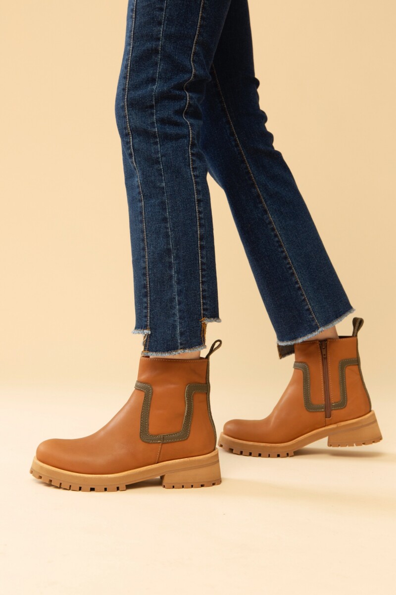 BOTA ROCA FW23 Camel Y Verd