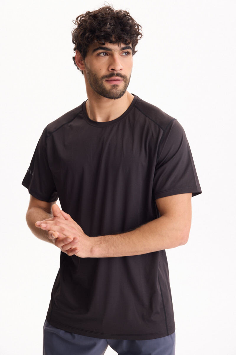 Remera DryFit Blaze Negro