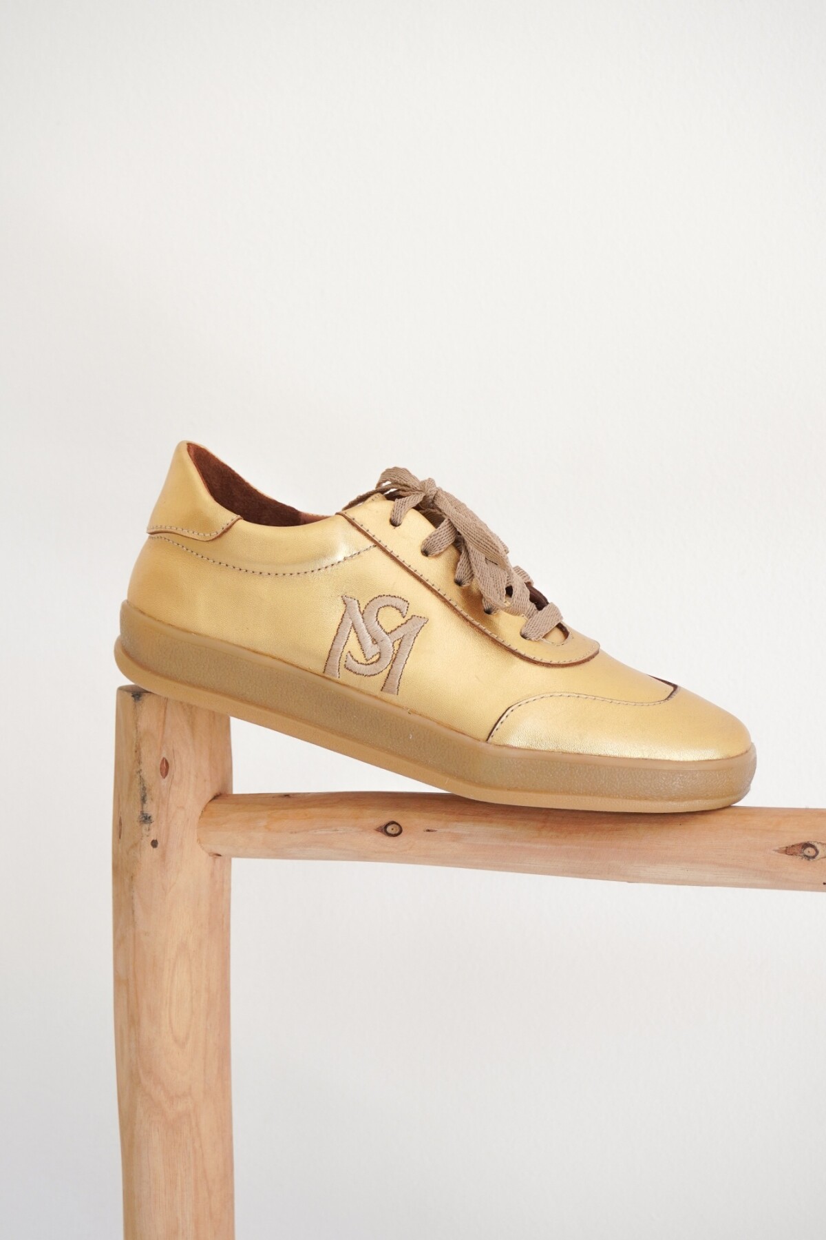 Permitido Champs Dorado