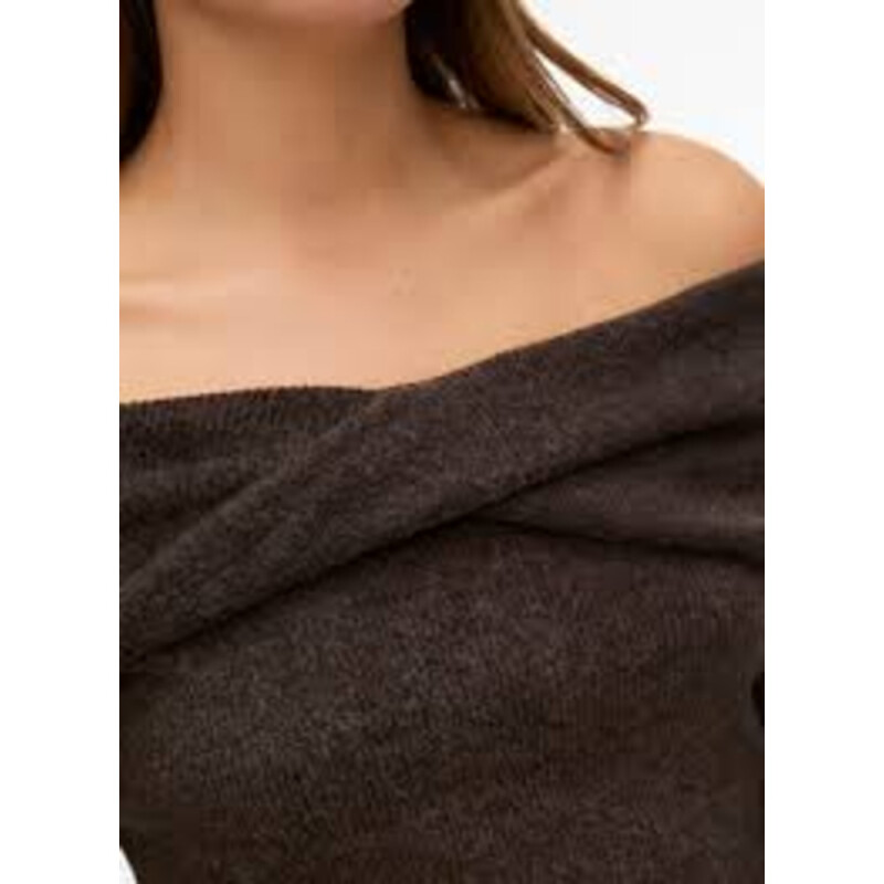 VMKAIA LS OFF SHOULDER TOP JRS GA Chocolate Torte