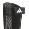 Canilleras de Entrenamiento adidas Tiro - Black / Gold Metal Black / Gold Metallic / White