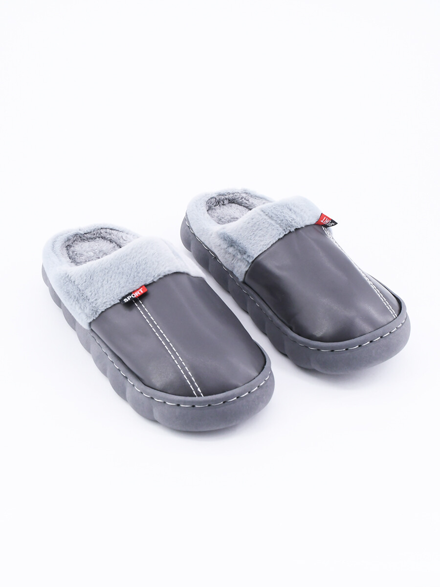 PANTUFLA MATT - GRIS 