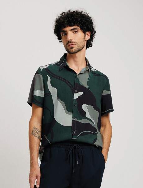 CAMISA MASCULINA ESTAMPADA VERDE