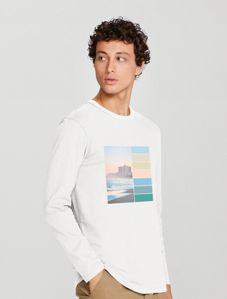 CAMISETA MASCULINA MANGA LARGA CON ESTAMPA BLANCO