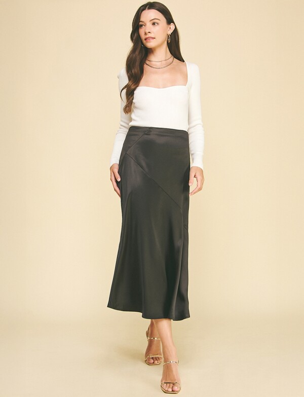 Falda Maxi Saten NEGRO