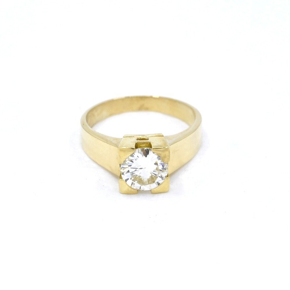 Anillo En Oro 18K Con Brillante Anillo En Oro 18K Con Brillante