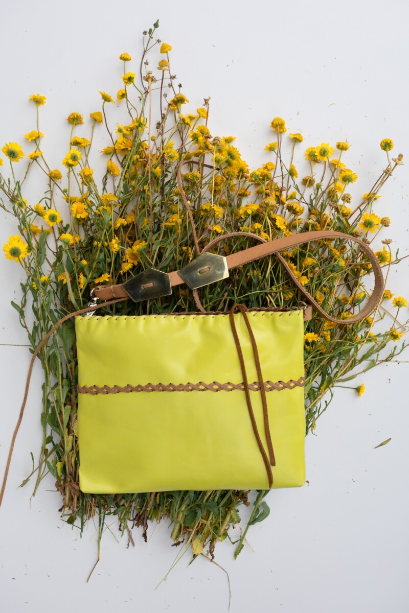 Jewel Envelope Bag Pistacho