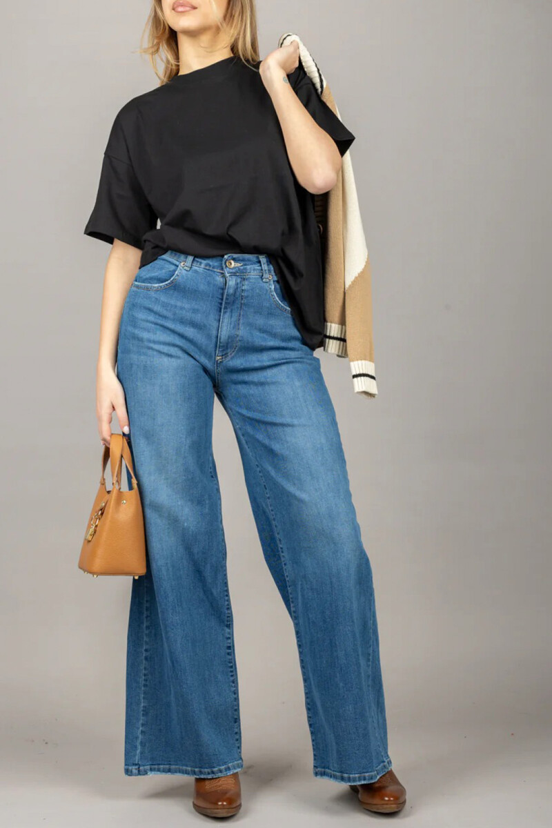 Camiseta básica Negro