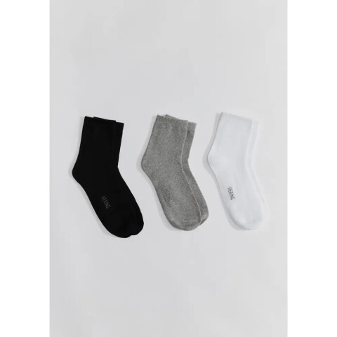 KIT COM 3 PARES MEIAS UNISSEX PRETO/CINZA/BRANCO
