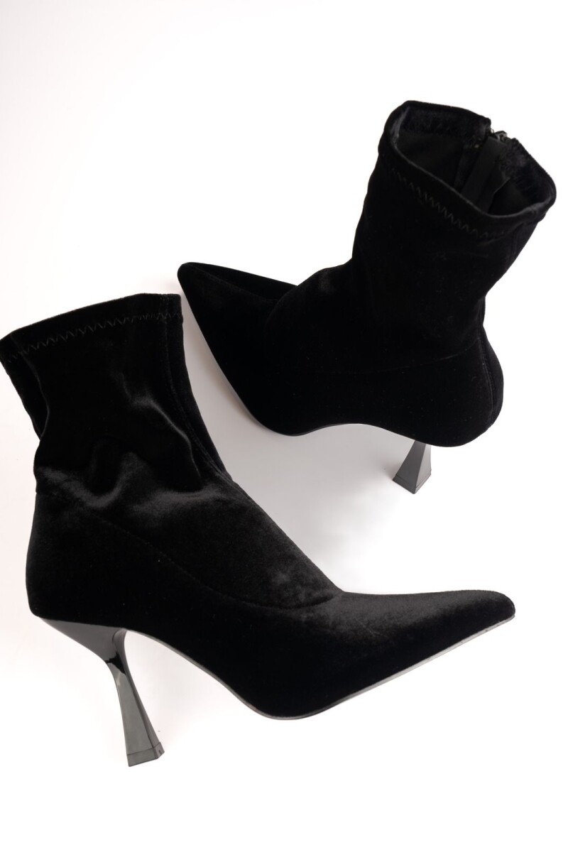 Bota Velvet Negro