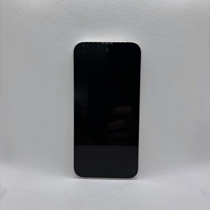 iPhone 13 128GB - Pink iPhone 13 128GB - Pink