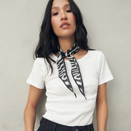 REMERA GORAN Blanco