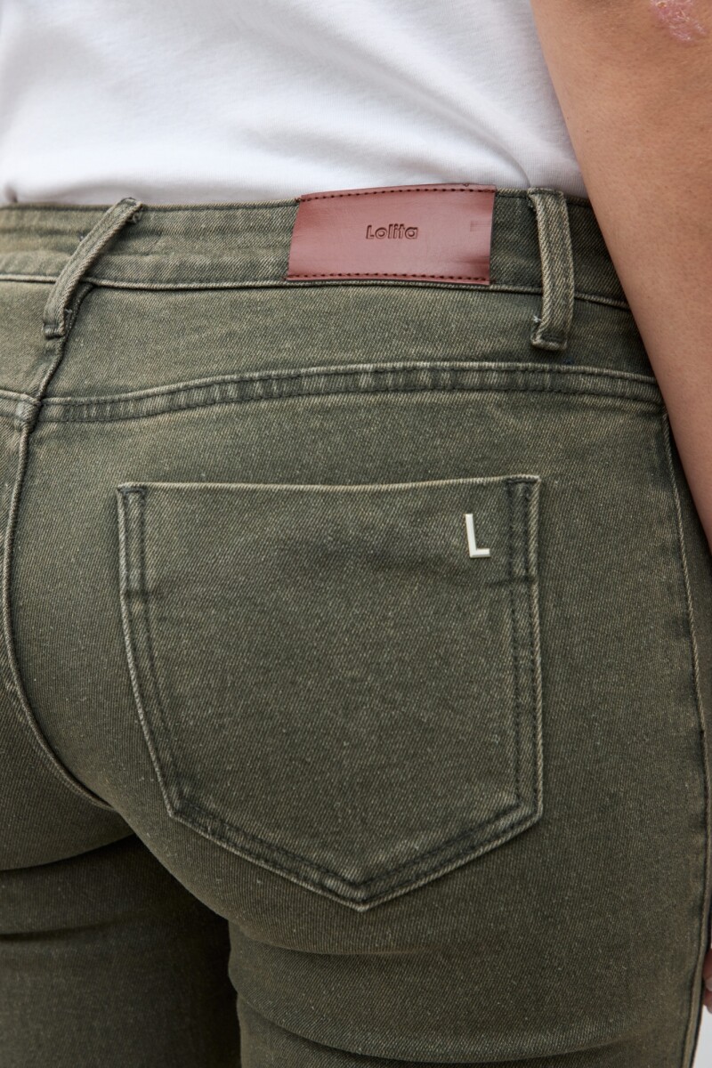 Jean recto Julieta verde oliva