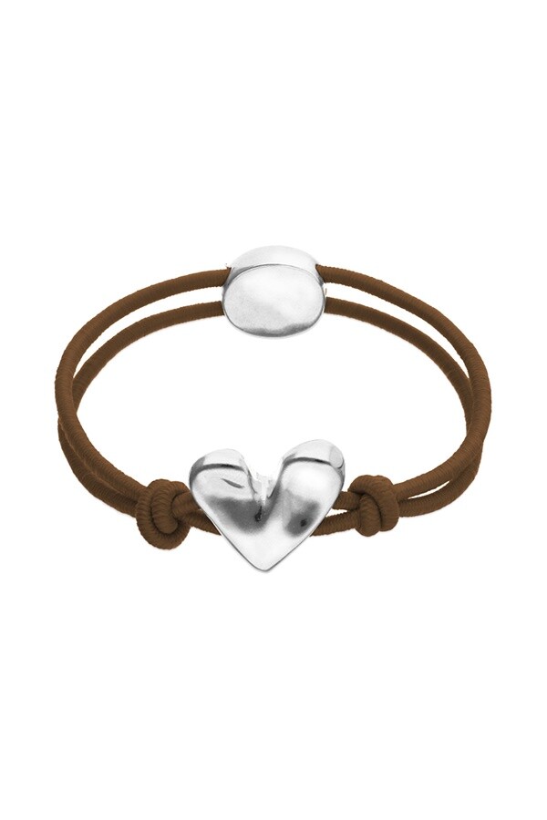 PULSERA DE HILO ELÁSTICO MARRÓN CON CORAZÓN BAÑADO EN PLATA DE LEY Pulsera