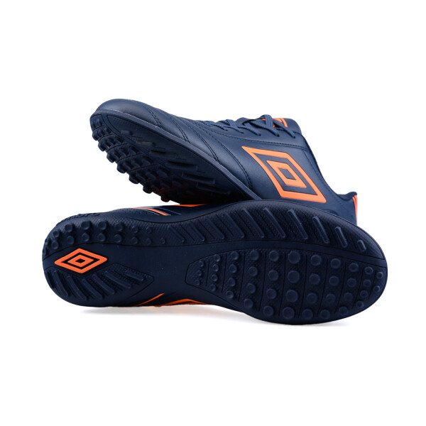 Calzado Classico III TF Umbro Hombre 018