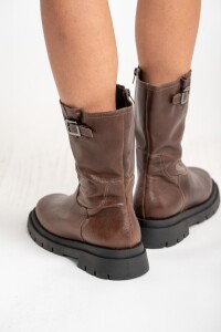 Bota Cuero Hebilla Cafe