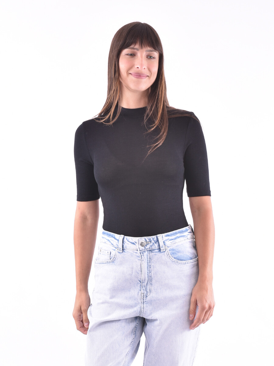 POLERA BASIC - NEGRO 