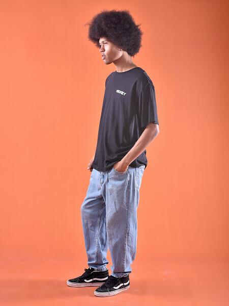 REMERA MICKEY GAMER NEGRO