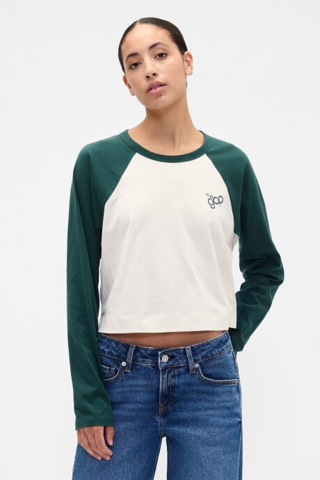 Remera Logo Gap Mujer Deep Hunter 505