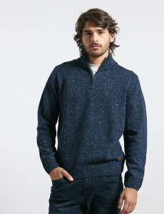 470421 REMERA HARRY Azul Oscuro