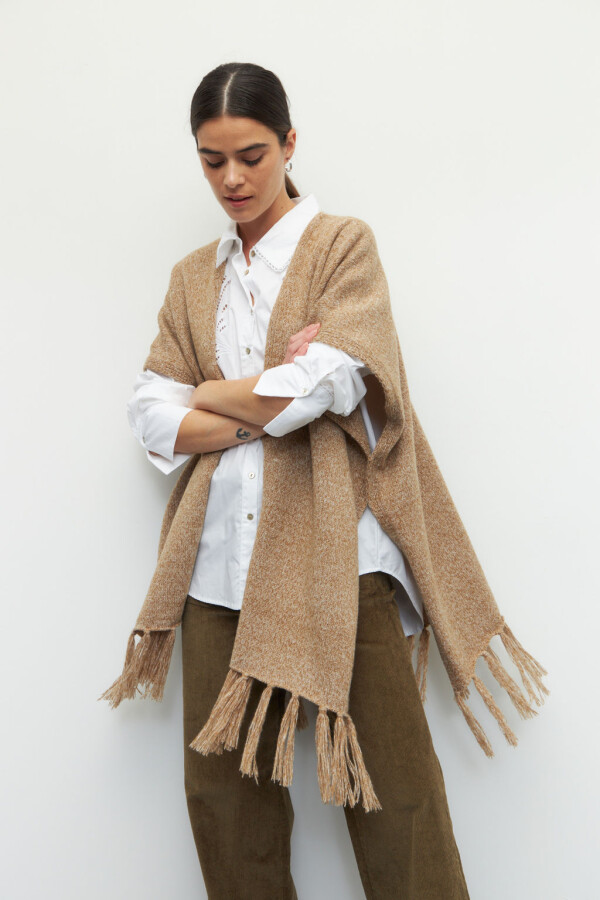PONCHO SAUDA Camel