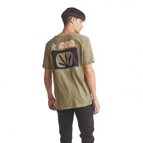 Remera de Hombre KristoBelga IGUAPE Verde Oliva