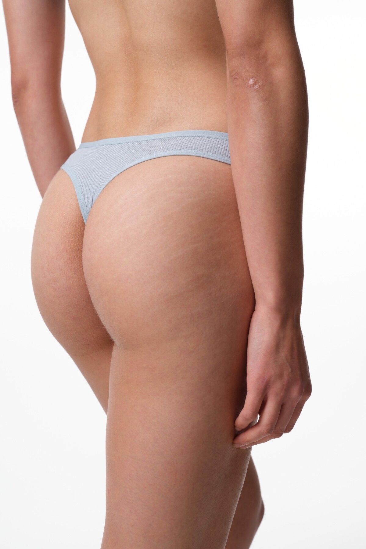 Colaless Melina Gris