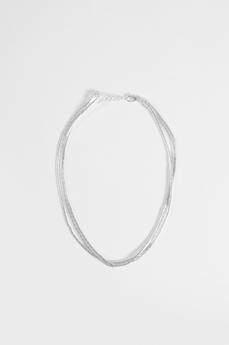 Collar triple cuentas metálicas - plateado 