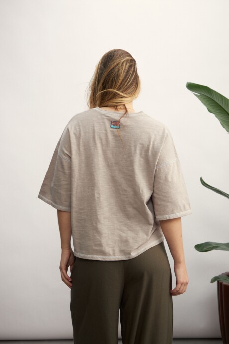 Remera Gina Beige