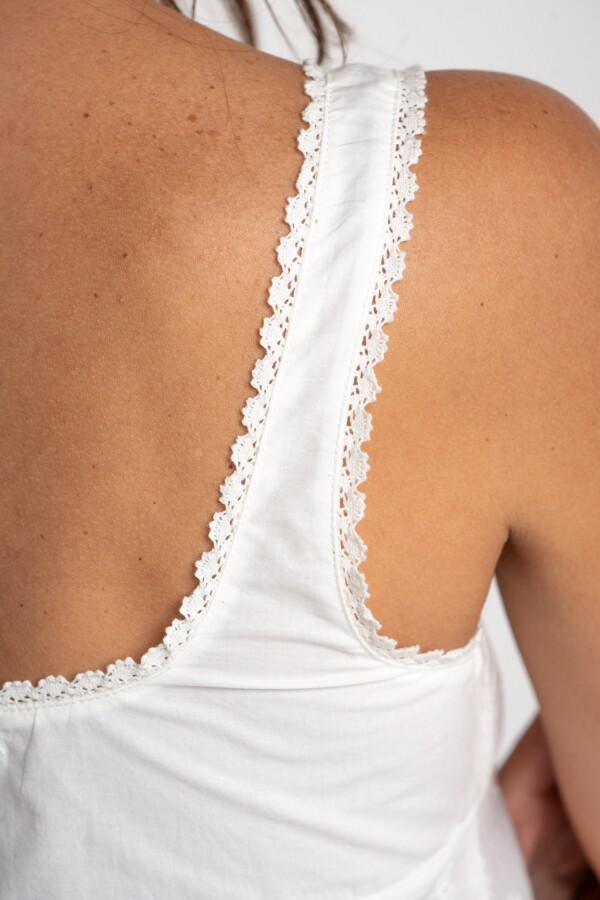 Blusa Alforzas Bordados 0ff White