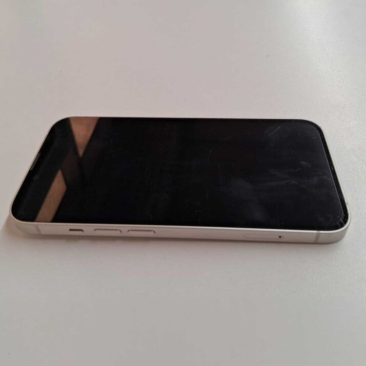 iPhone 13 128GB - White iPhone 13 128GB - White