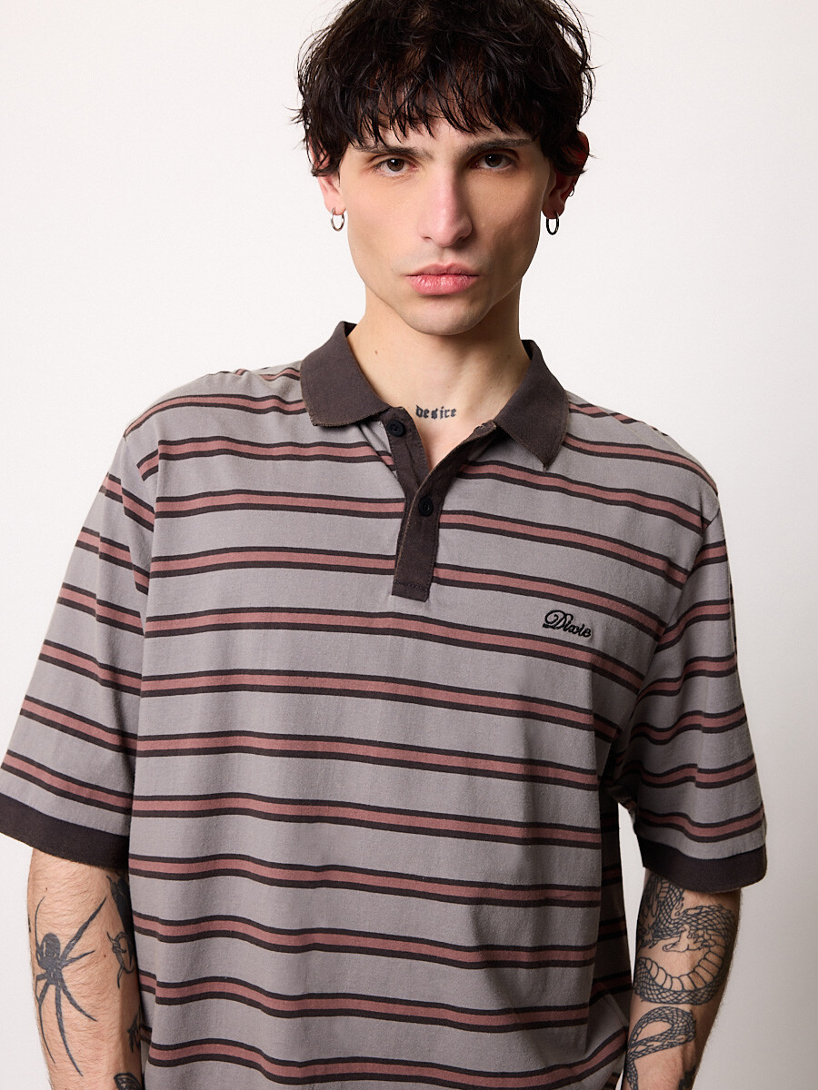 REMERA M/C SATTO DIXIE Gris Oscuro