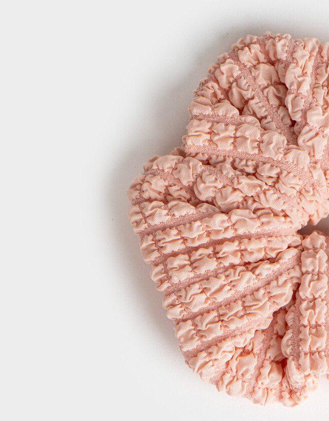 Skunzies Hair Care Maxi Scrunchie Texturado - Rosa Polvo
