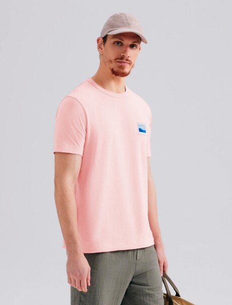 CAMISETA CON ESTAMPA ROSA