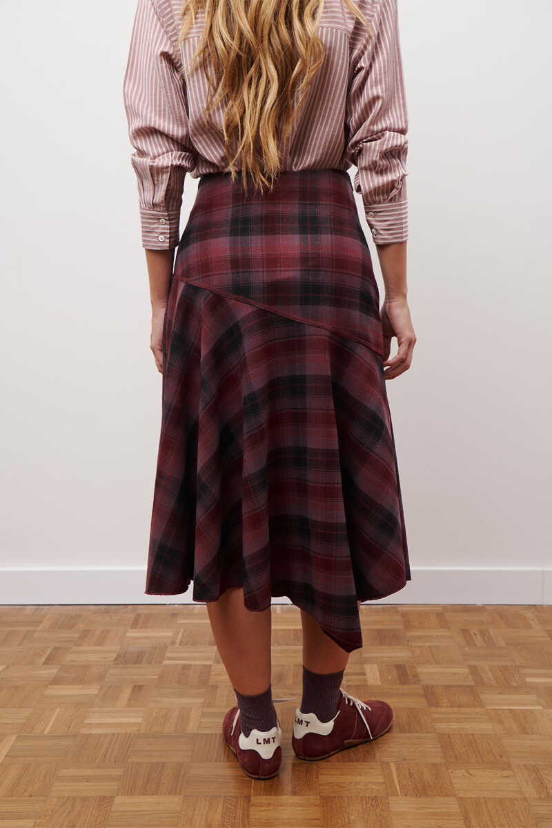 FALDA CUADROS BURDEOS