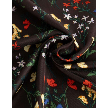 Pañuelo De Material Reciclado Estampa De Flores Silvestres Combinacion Multicolor