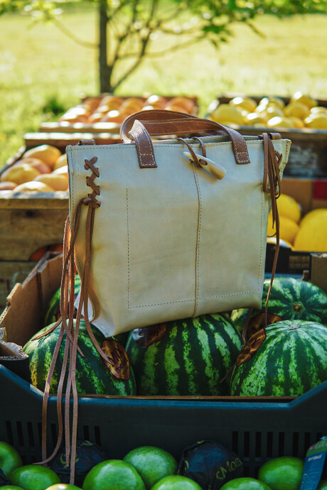 Cartera Texas Medium Marfil