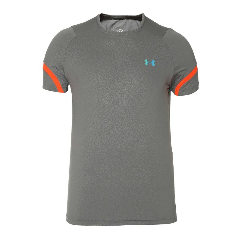 Remera Under Armour HeatGear® RUSH™ 2.0 Emboss Gris — Fitpoint