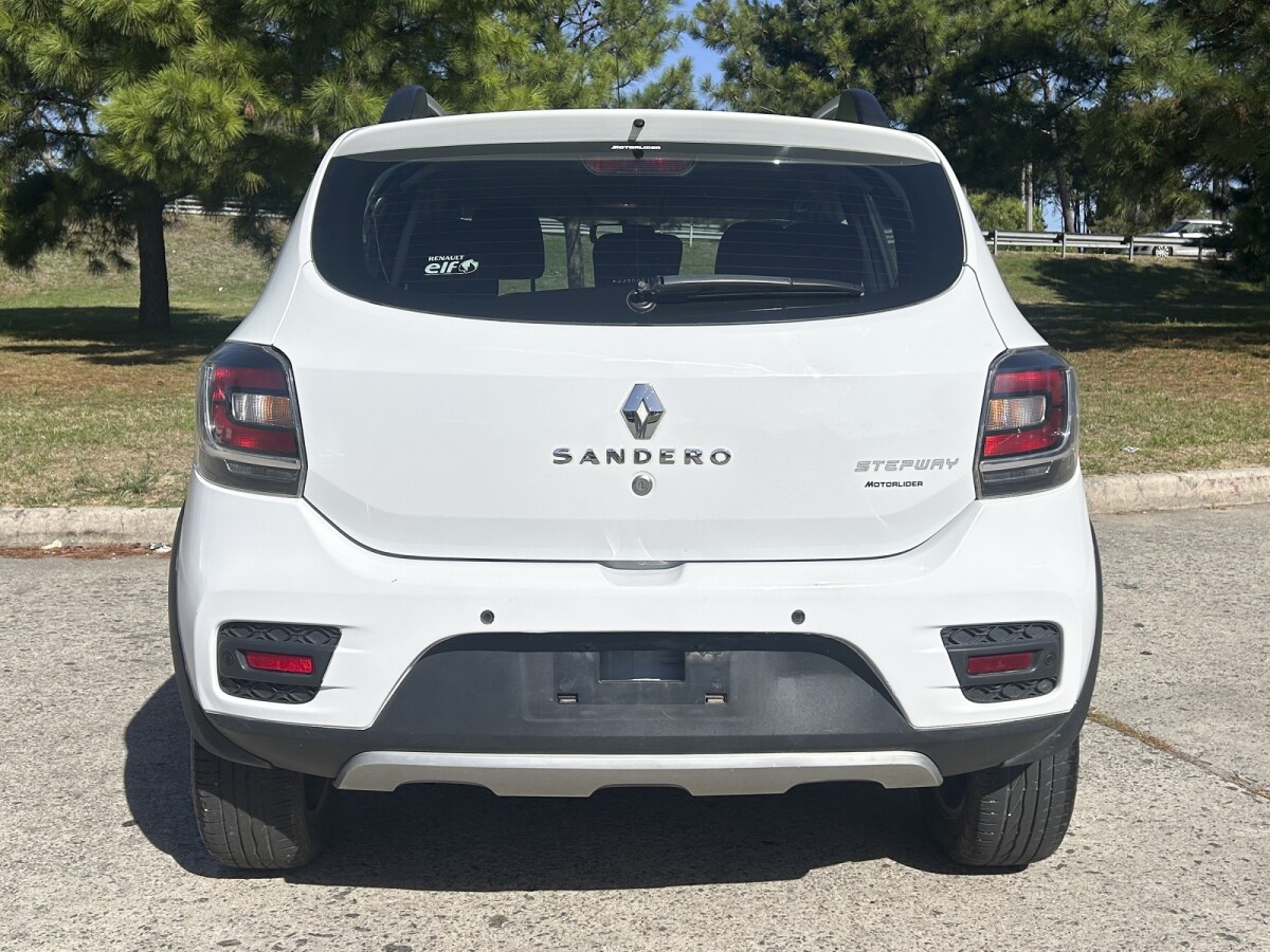 Renault Stepway Privilege EXCELENTE ESTADO| Permuta/Financia Renault Stepway Privilege EXCELENTE ESTADO| Permuta/Financia