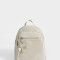 Mochilas Urbanas Mochila De Cuerina Con Charm - Blanco Crudo