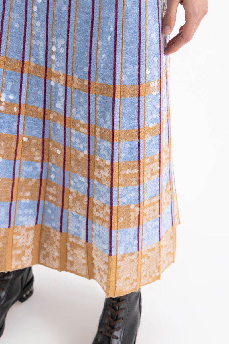 POLLERA FLAMING CHERRY Celeste