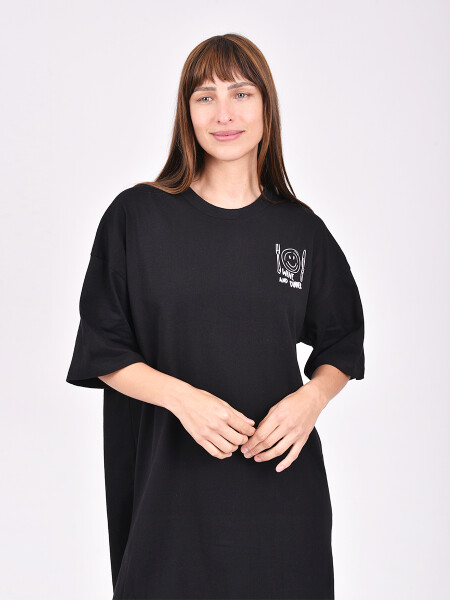 REMERA GREGA NEGRO