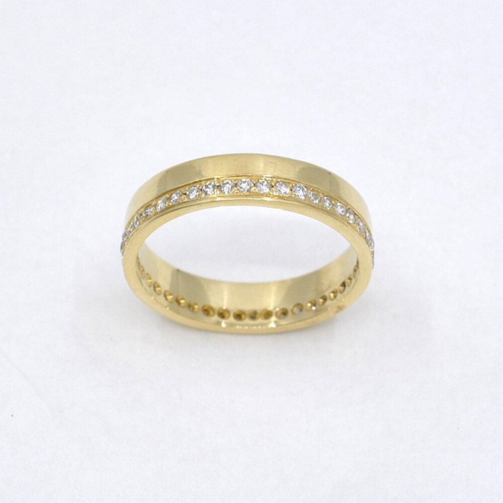 Alianza En Oro 18K Con Brillantes Alianza En Oro 18K Con Brillantes
