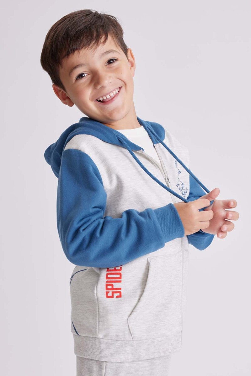 Campera deportiva estampada Gris melange