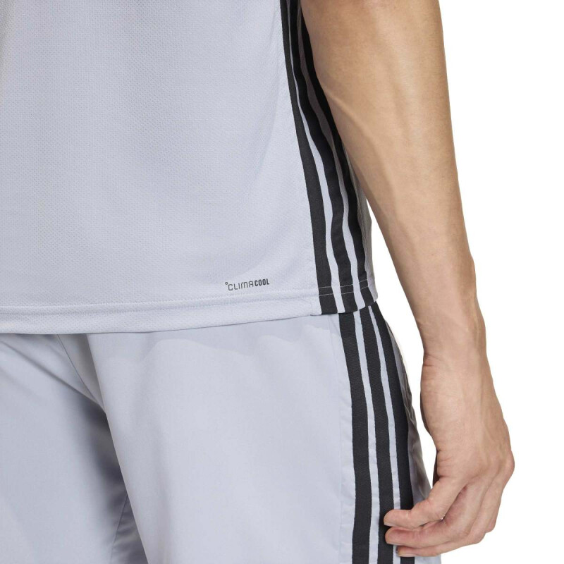 Remera Adidas WE BASE 3S T Hombre KC5286 Gris-negro