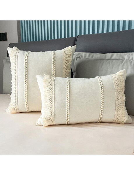 ALMOHADON TRENZAS Y FLECOS 50x30CM CREMA ALMOHADON TRENZAS Y FLECOS 50x30CM CREMA